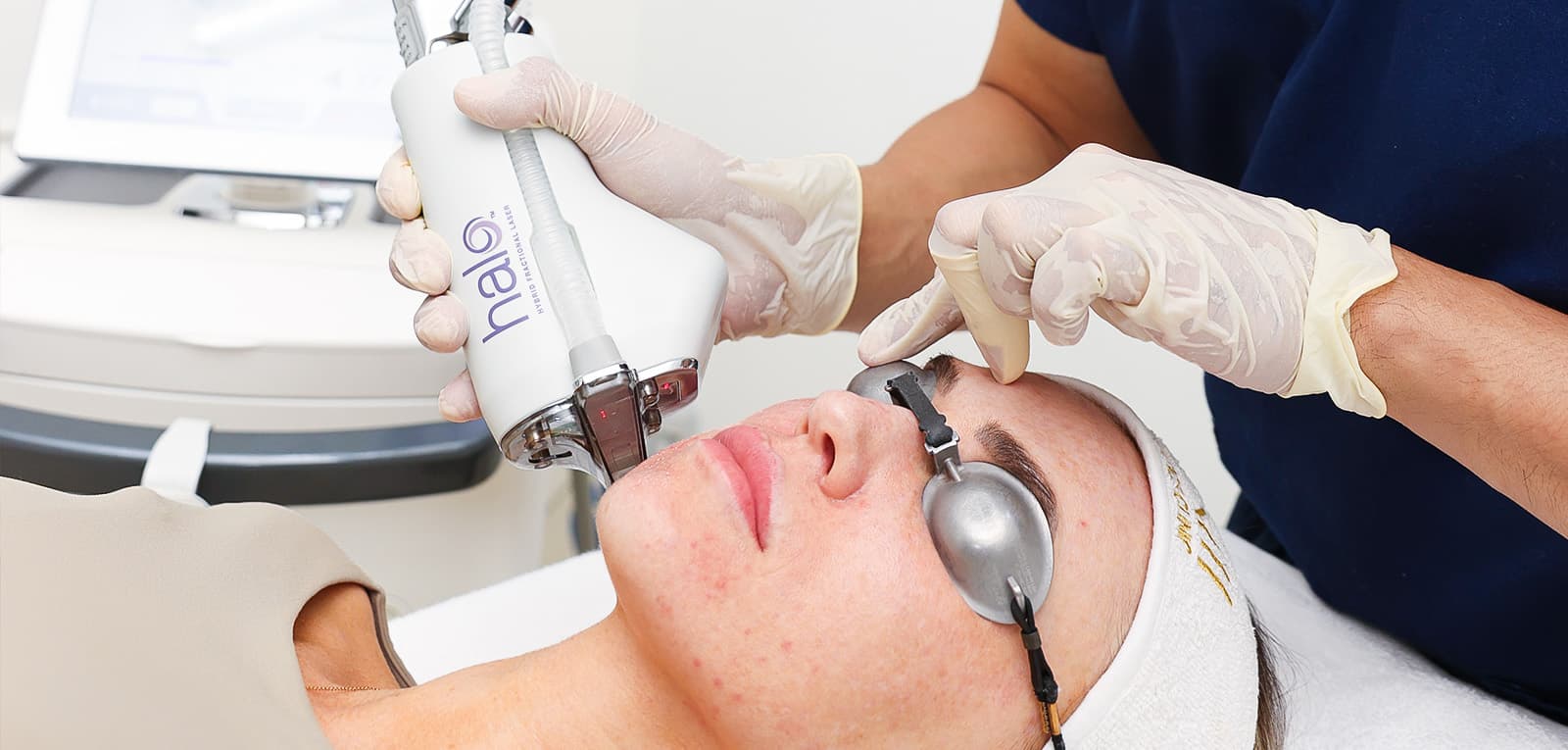 Halo Fractional Laser in Dubai & Abu Dhabi