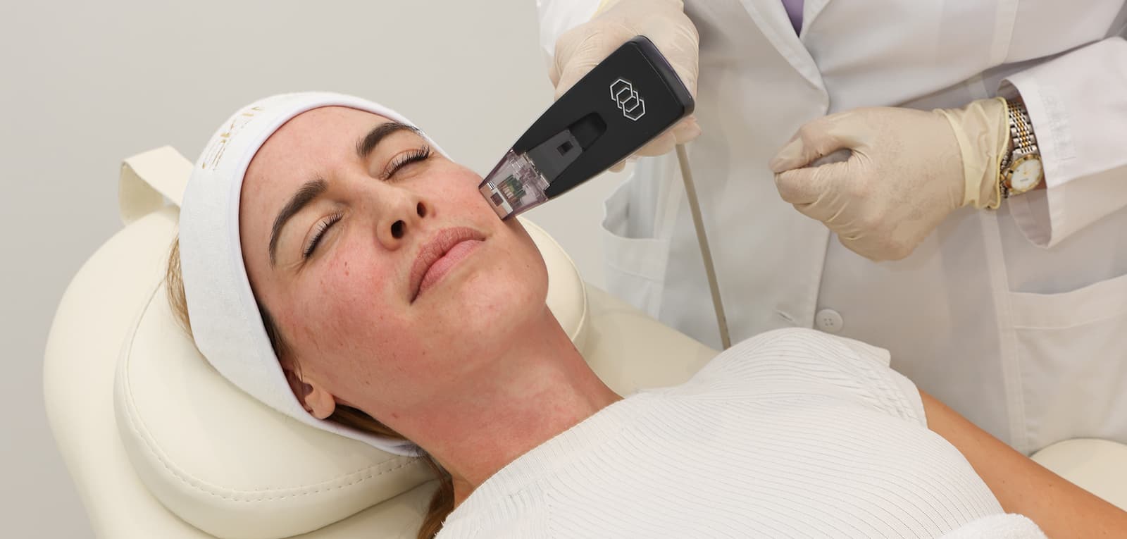 Face Contouring in Dubai & Abu Dhabi