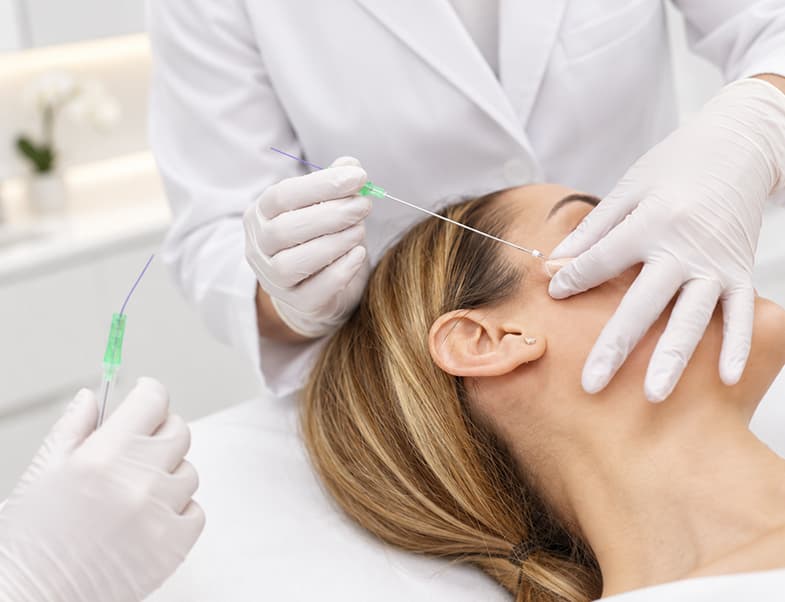 Thread lift helps lift & tighten sagging skin non-surgically